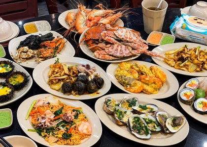 Những nhóm món thường được yêu thích trong buffet hải sản